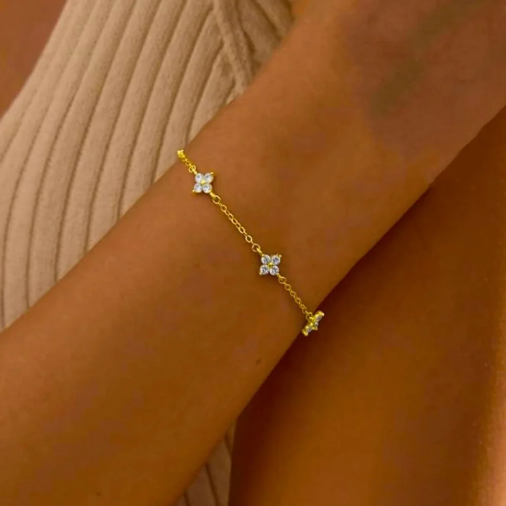 NEW Bracelet 4 Leaf clover Stainless Steel Zircon Hypoallergenic Adjustable